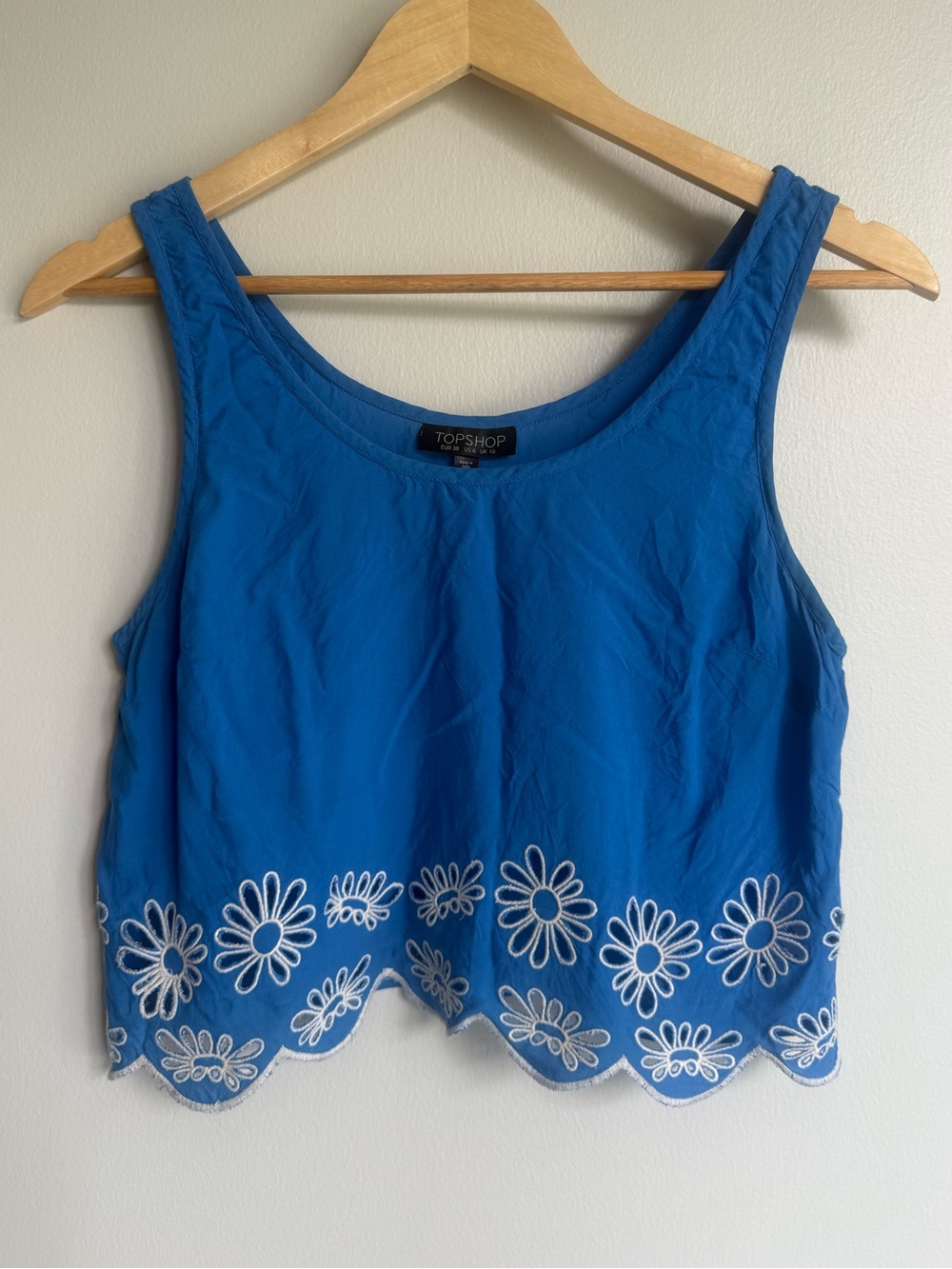 Topshop Daisy-Edged Cropped Tank